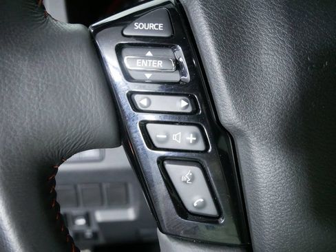 Used 2025 Nissan Frontier PRO-4X w/ Interior Protection Package AWD/4WD image 25