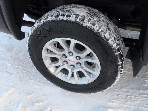 Used 2016 GMC Sierra 1500 SLE image 17