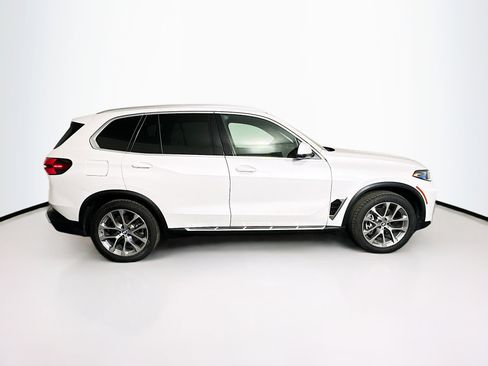 Used 2024 BMW X5 sDrive40i RWD image 10