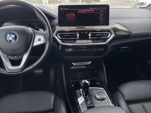 Used 2022 BMW X4 xDrive30i AWD/4WD image 12