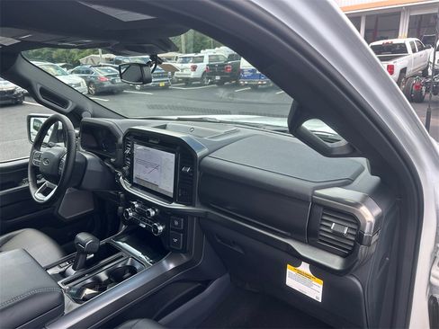 New 2025 Ford F150 Lariat w/ Equipment Group 501A Mid image 12