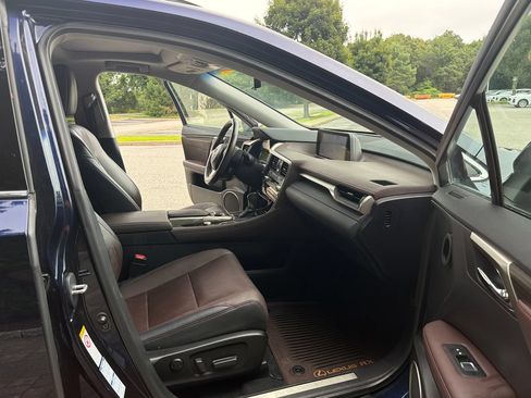 Used 2017 Lexus RX 350 AWD w/ Premium Package image 5