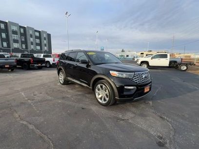Used 2020 Ford Explorer Platinum w/ Premium Technology Package