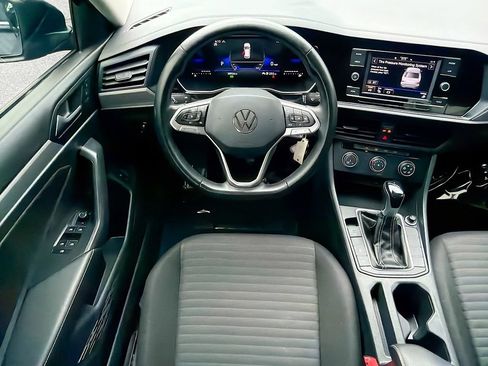 Used 2024 Volkswagen Jetta S FWD image 15