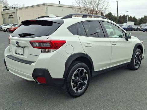 Used 2023 Subaru Crosstrek 2.0i Premium image 6