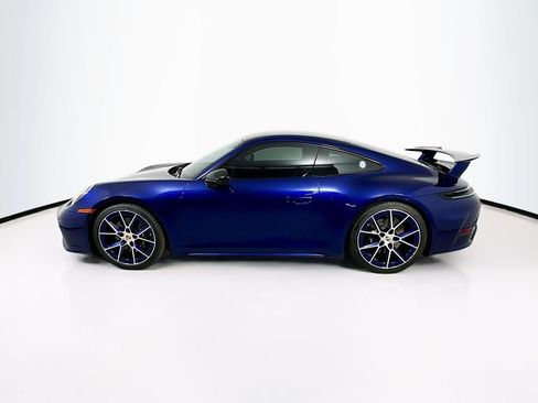 Used 2025 Porsche 911 Carrera T RWD image 9