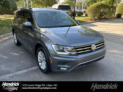 Used 2018 Volkswagen Tiguan SE