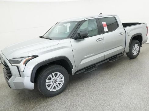 New 2026 Toyota Tundra SR5 AWD/4WD image 28