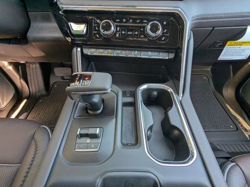 New 2026 GMC Sierra 1500 Denali w/ Denali Reserve Package image 19