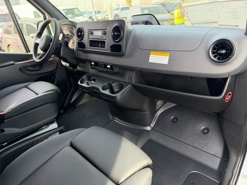 New 2026 Mercedes-Benz Sprinter 2500 image 26
