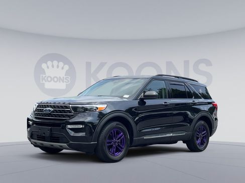 Used 2020 Ford Explorer XLT w/ Equipment Group 202A AWD/4WD image 1