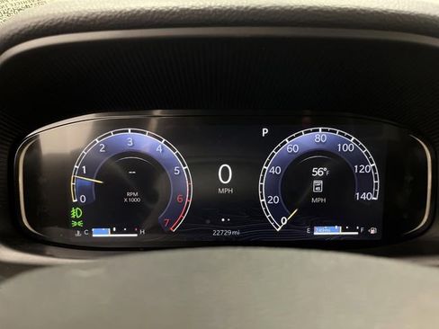 Used 2024 Jeep Wagoneer L Series III w/ Premium Group I image 19