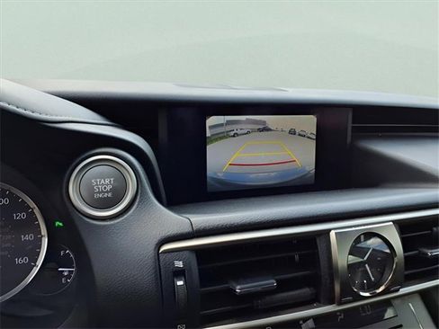 Used 2017 Lexus IS 200t w/ Premium Package image 15