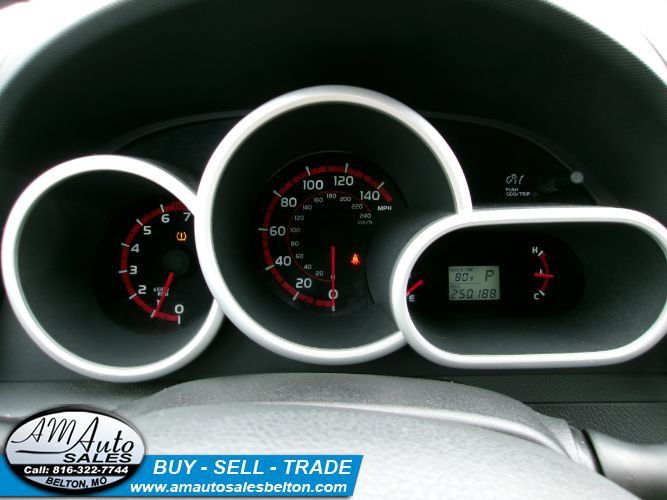 Used 2009 Pontiac Vibe GT FWD image 9