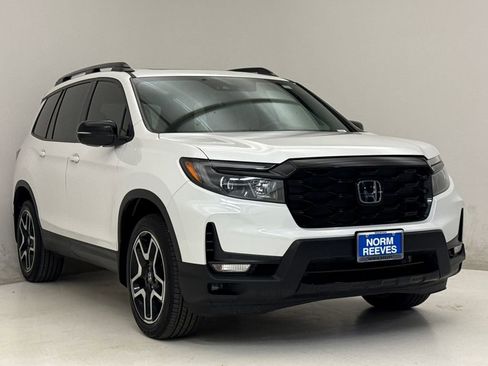 Used 2023 Honda Passport Elite image 4