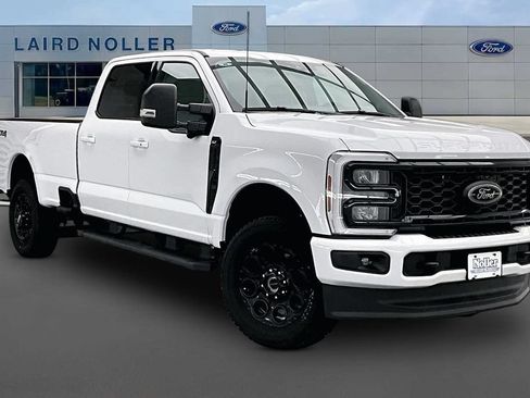 New 2026 Ford F250 XLT w/ XLT Premium Package AWD/4WD image 2