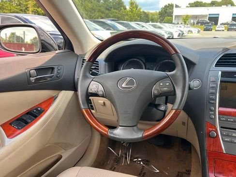 Used 2010 Lexus ES 350 w/ Preferred Accessory Package FWD image 14