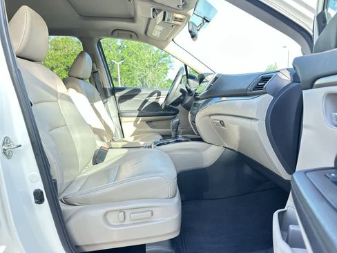 Used 2018 Honda Pilot EX-L image 17