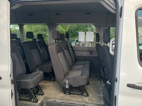 Used 2023 Ford Transit 350 XL AWD/4WD image 6