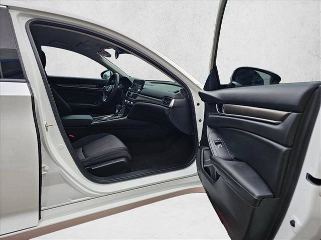 Used 2019 Honda Accord LX image 12