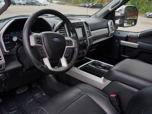 Used 2017 Ford F350 Lariat w/ Lariat Ultimate Package image 27