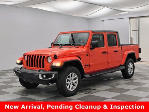 Used 2023 Jeep Gladiator Sport AWD/4WD image 1