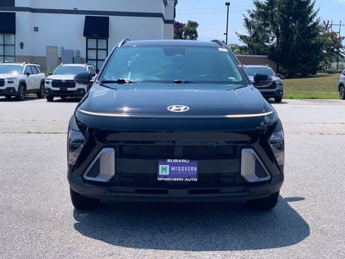 Used 2025 Hyundai Kona SEL AWD/4WD image 3