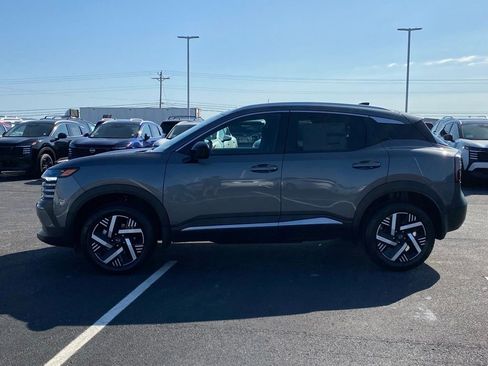 New 2026 Nissan Kicks SV image 7
