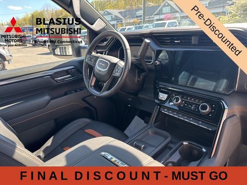 Used 2025 GMC Sierra 2500 AT4 AWD/4WD image 52