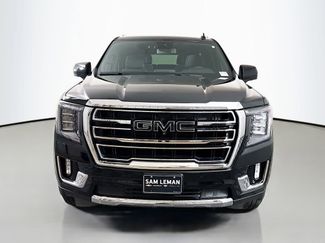 Used 2024 GMC Yukon SLT w/ SLT Luxury Package video 2