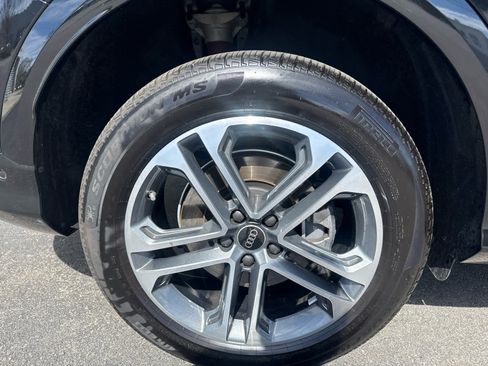 Certified 2025 Audi Q5 Premium w/ Convenience Package AWD/4WD image 23