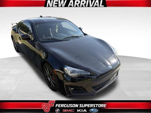 Used 2017 Subaru BRZ Limited w/ Performance Package RWD image 1