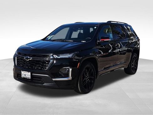 Used 2023 Chevrolet Traverse Premier w/ Redline Edition AWD/4WD image 7