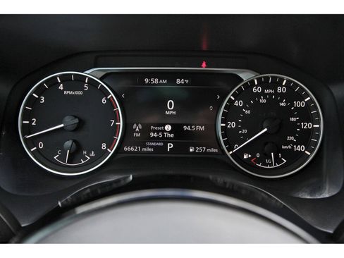 Used 2023 Nissan Rogue SV w/ SV Premium B Package FWD image 16