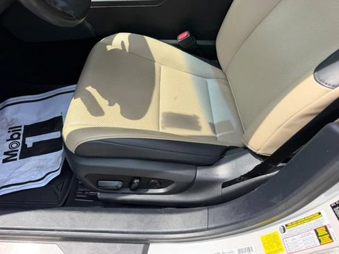 Used 2021 Lexus ES 350 w/ Premium Package FWD image 19