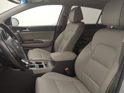 Used 2017 Kia Sportage EX w/ EX Technology Package FWD image 17