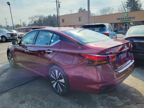 Used 2021 Nissan Altima 2.5 SL image 5