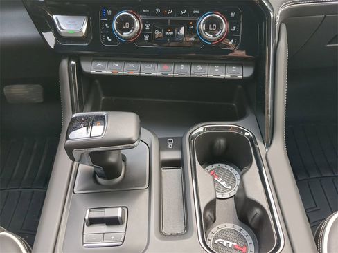 Used 2024 GMC Sierra 1500 AT4X image 19