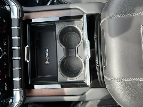 Certified 2025 GMC Yukon Denali AWD/4WD image 27
