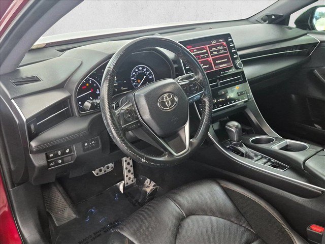 Used 2019 Toyota Avalon Touring FWD image 10