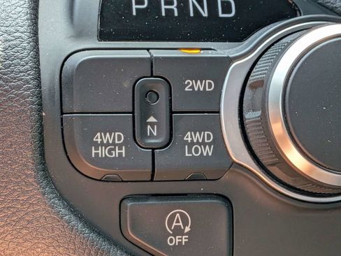 Used 2025 RAM 1500 Tradesman AWD/4WD image 23