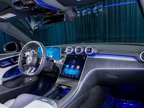 Certified 2025 Mercedes-Benz C 300 Sedan image 4