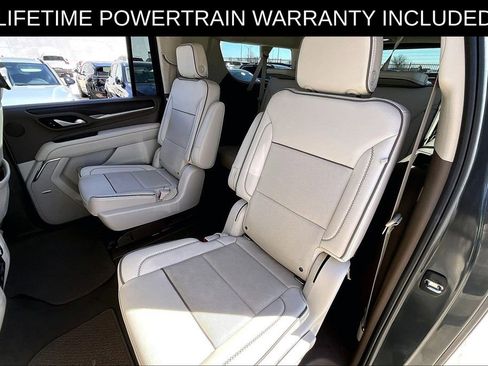 Used 2021 GMC Yukon XL Denali w/ Denali Premium Package image 35