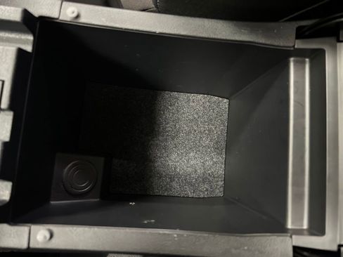 Used 2023 Subaru Outback 2.5i image 30