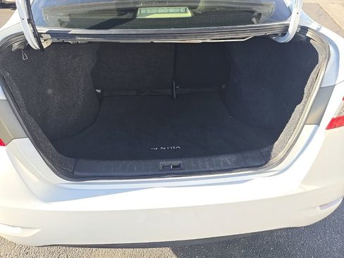 Used 2014 Nissan Sentra FE+ SV image 24