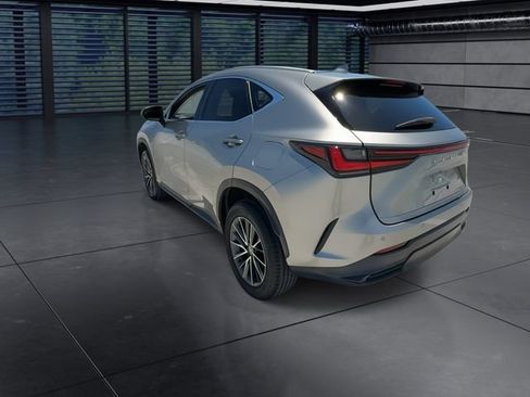 Certified 2024 Lexus NX 250 FWD w/ Towing Package (2000 Lbs) image 6