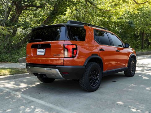 Used 2026 Honda Passport TrailSport Elite image 9