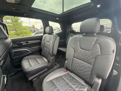 Used 2023 Kia Telluride SX X-Line AWD/4WD image 8