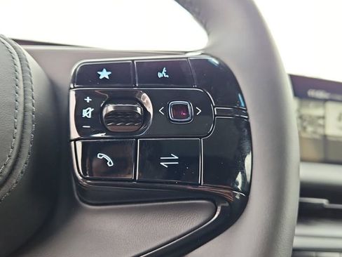 New 2026 Genesis G90 3.5T Prestige image 12