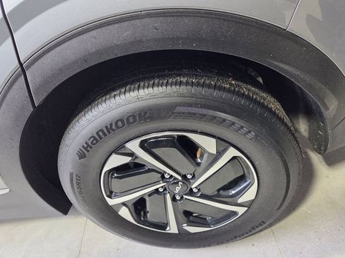 Used 2023 Kia Sportage LX AWD/4WD image 8